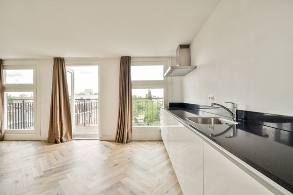 Medium property photo - Tweede Constantijn Huygensstraat 52-4, 1054 CV Amsterdam